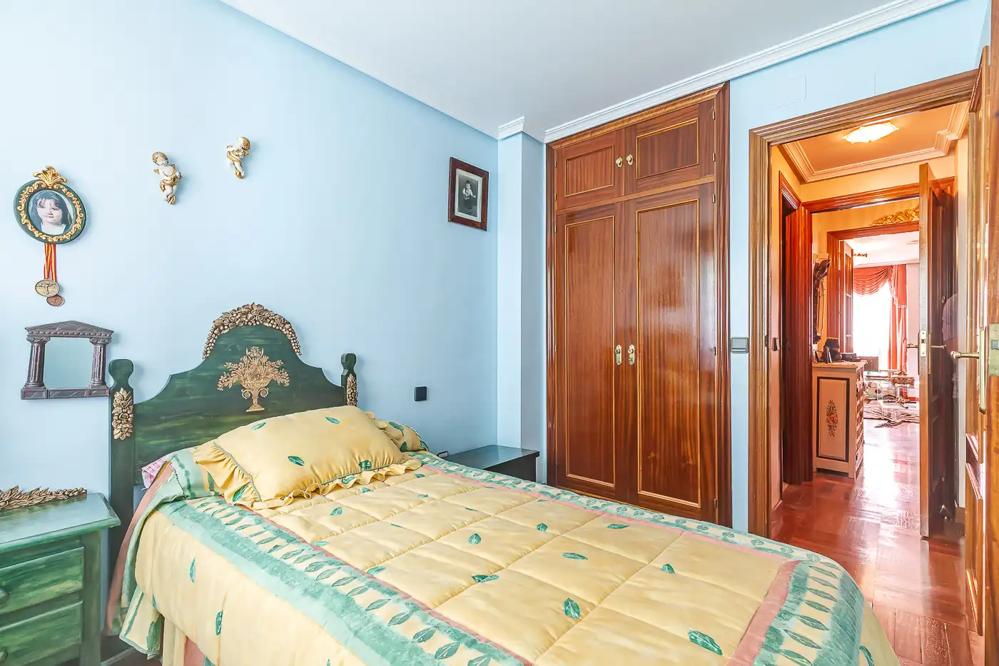 Habitación de Dúplex en venta en Madrid con Calefacción y Terraza