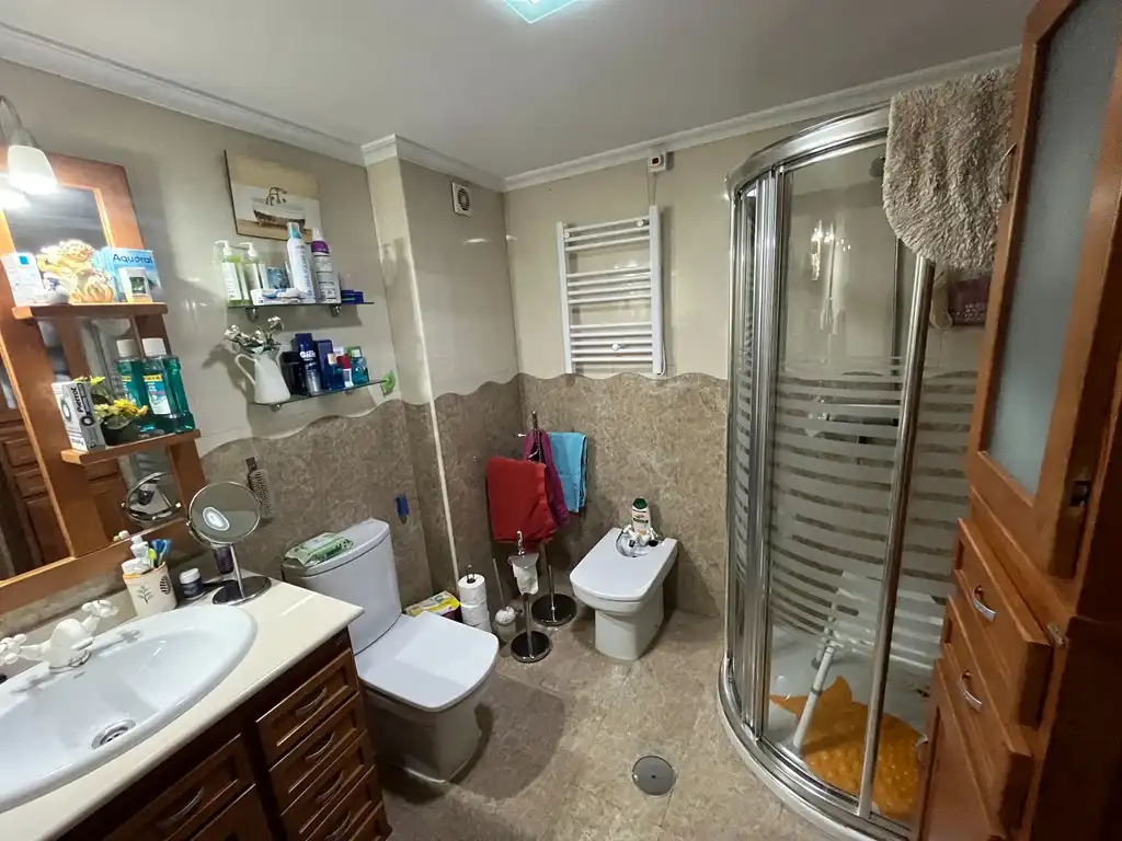 Bathroom of Flat for sale in Albacete  with Air Conditioner, Heating and Terrace