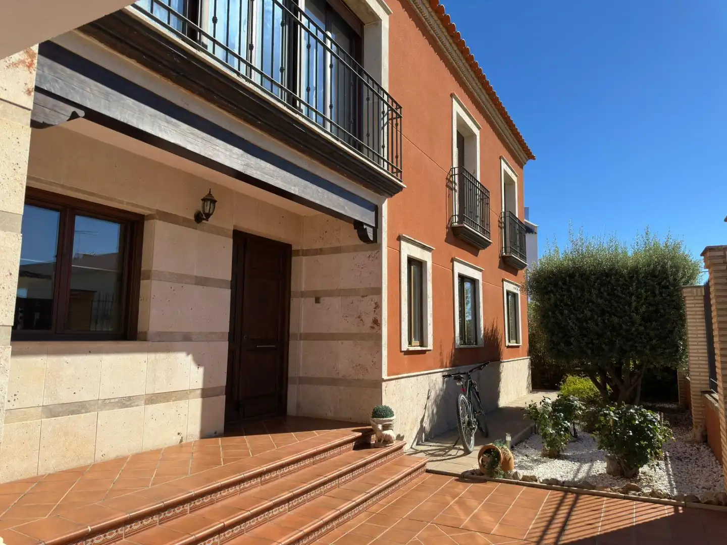 Maison avec terrasse à vendre à Valdepeñas