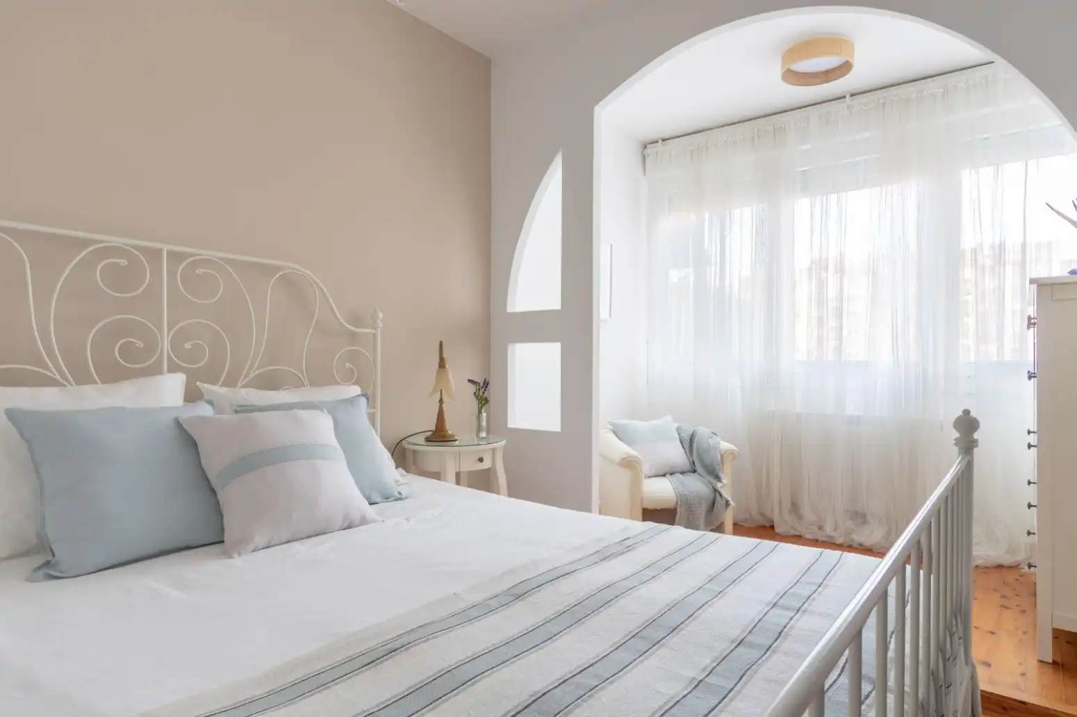 Habitación de Piso en venta en  Logroño con Calefacción y Parquet