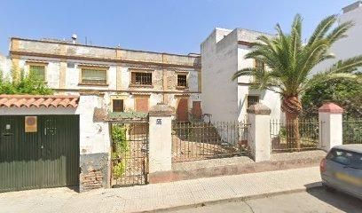 Exterior view of Single-family semi-detached for sale in La Algaba