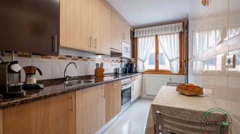 Foto 2 de Piso en venta en Gijón - Calle Antonio Cachero, 8, Llano, Gijón