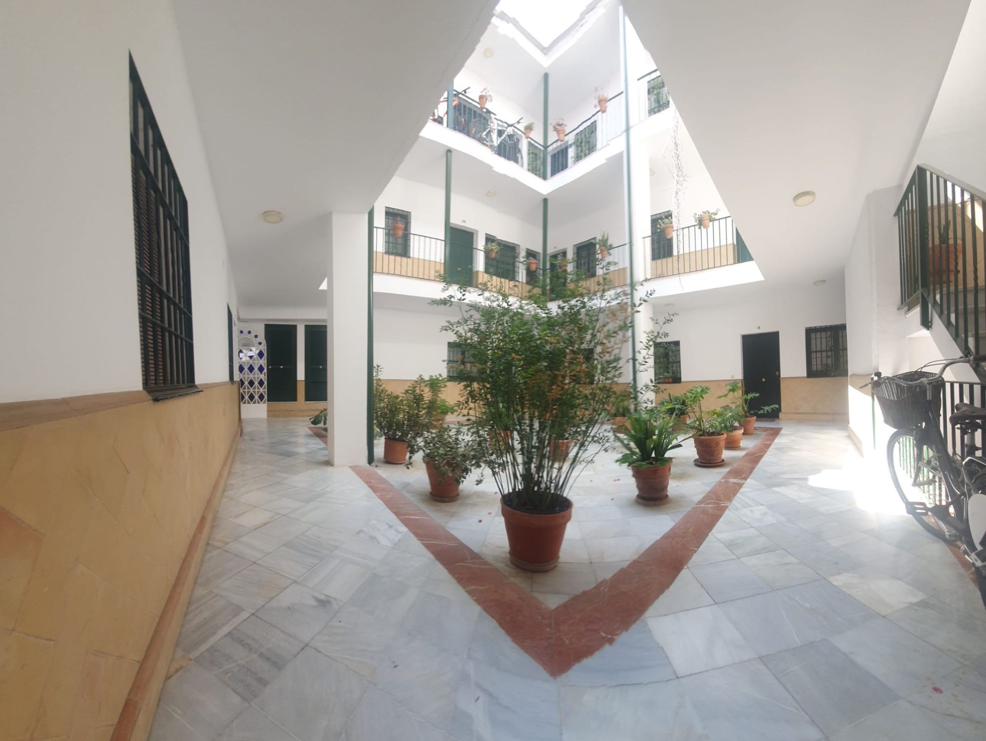 Apartament de lloguer en  Sevilla Capital amb Aire condicionat i Moblat