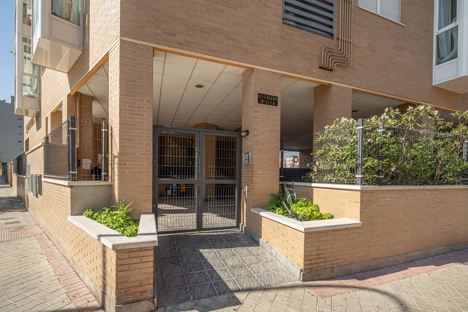 Exterior view of Study for sale in Madrid  with Storage room