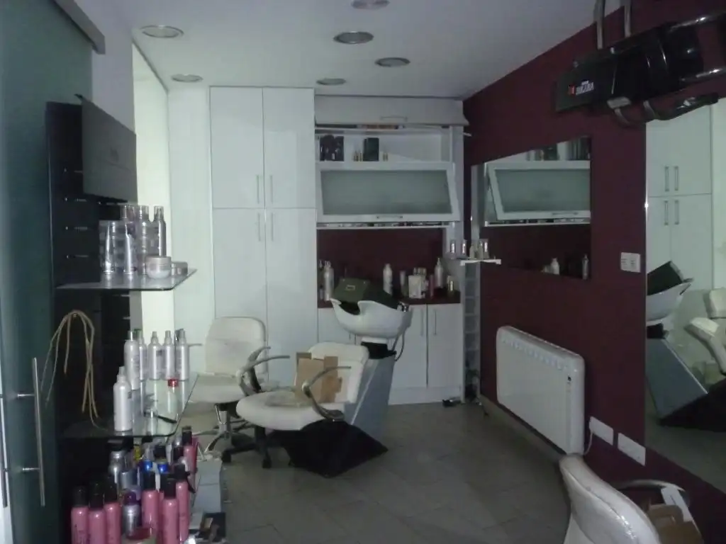 Business premises for sale in Joan Garriga i Massó