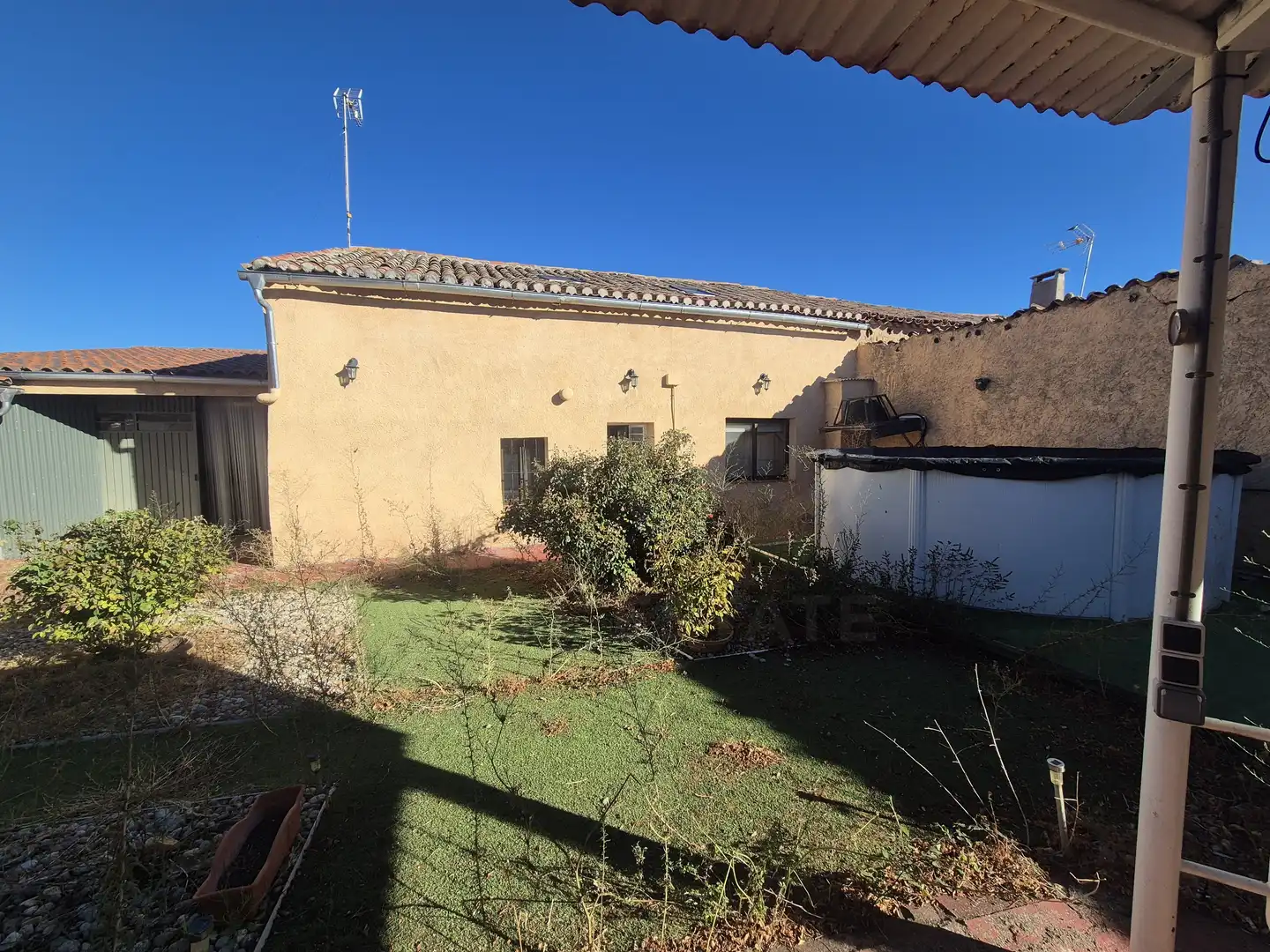 Casa rústica amb piscina en venda a Salmoral, imagen 22