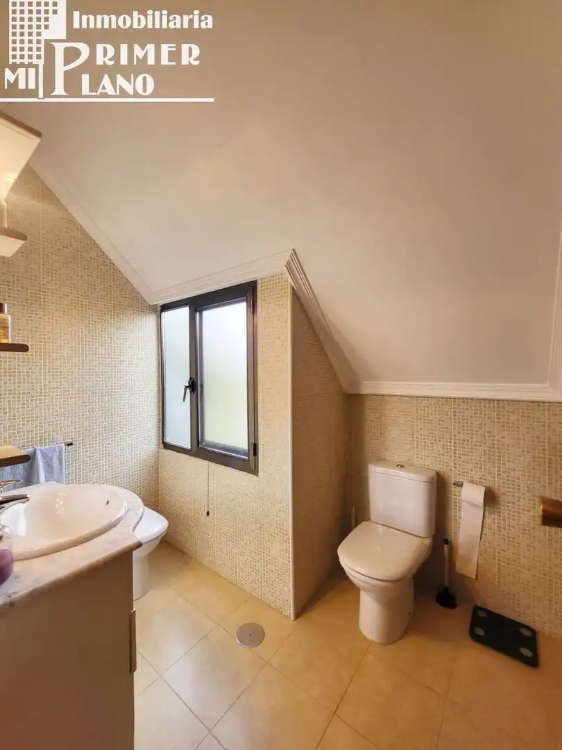 Baño de Casa o chalet en venta en Tomelloso con Aire acondicionado, Jardín privado y Terraza