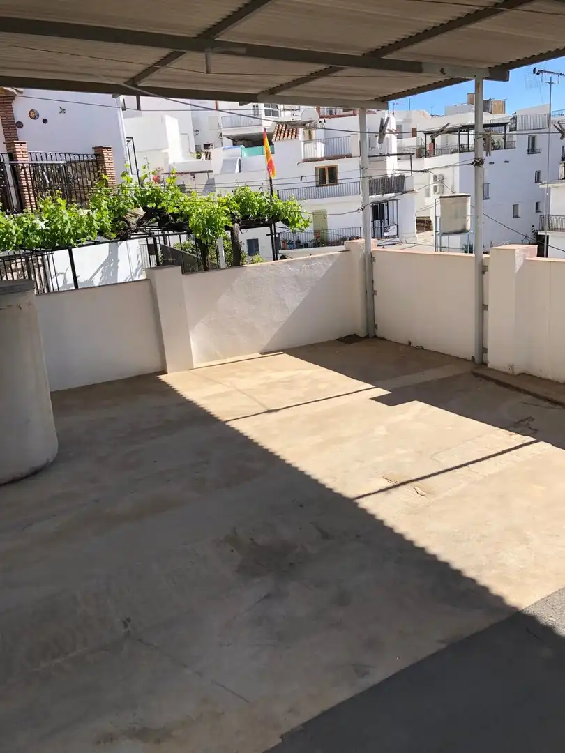 Casa rústica amb terrassa en venda a Cómpeta, imagen 7