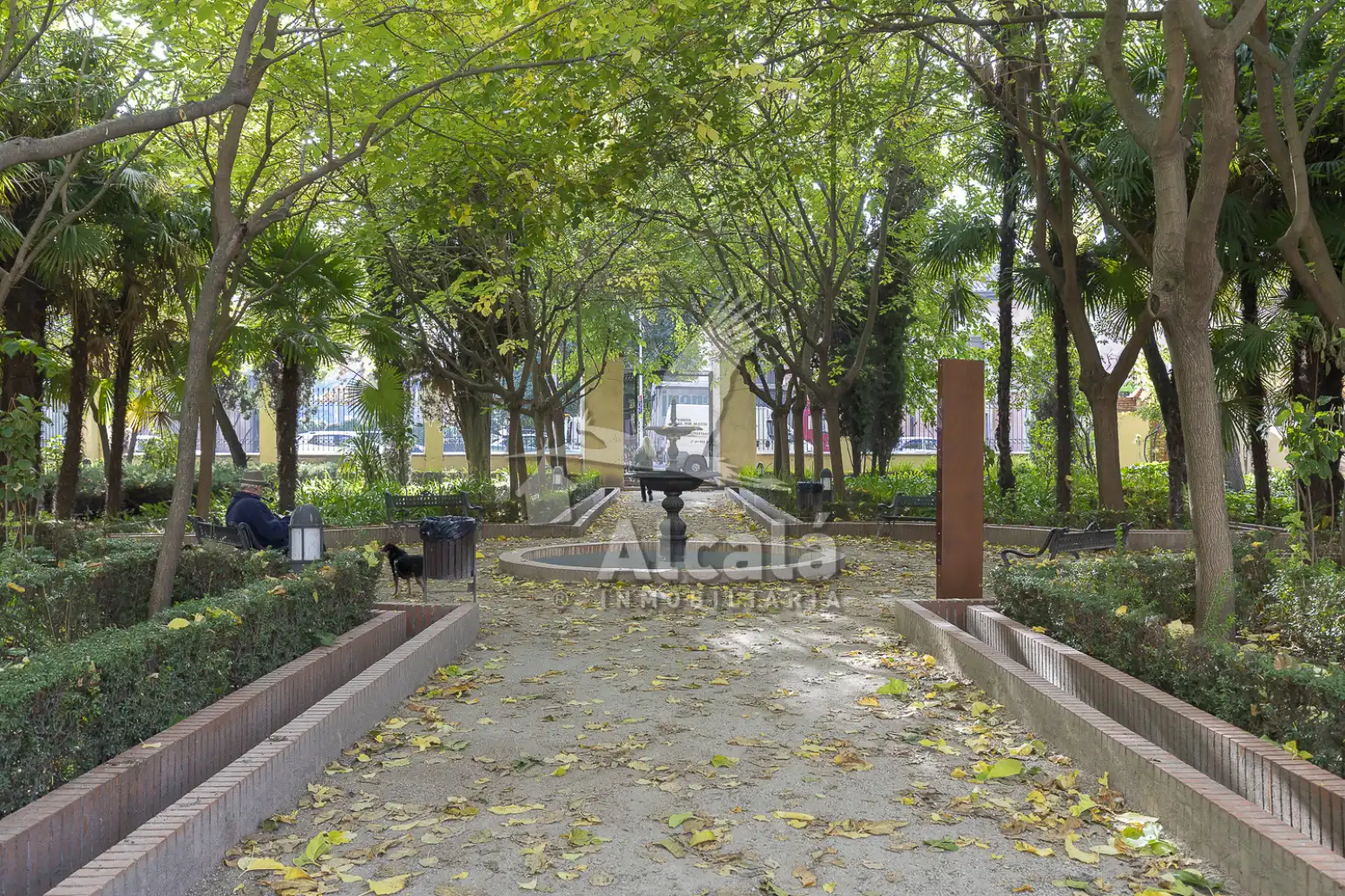 Vista exterior de Piso en venta en Alcalá de Henares con Calefacción, Jardín privado y Parquet