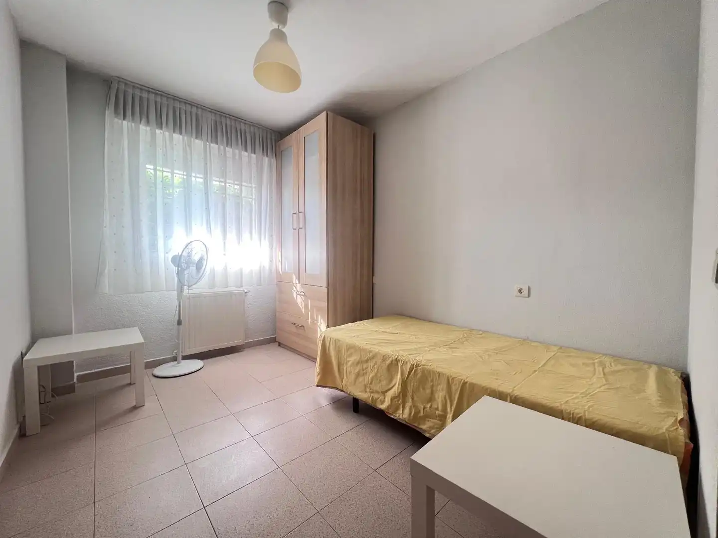 Dormitori de Apartament en venda en Cáceres amb Traster i Moblat