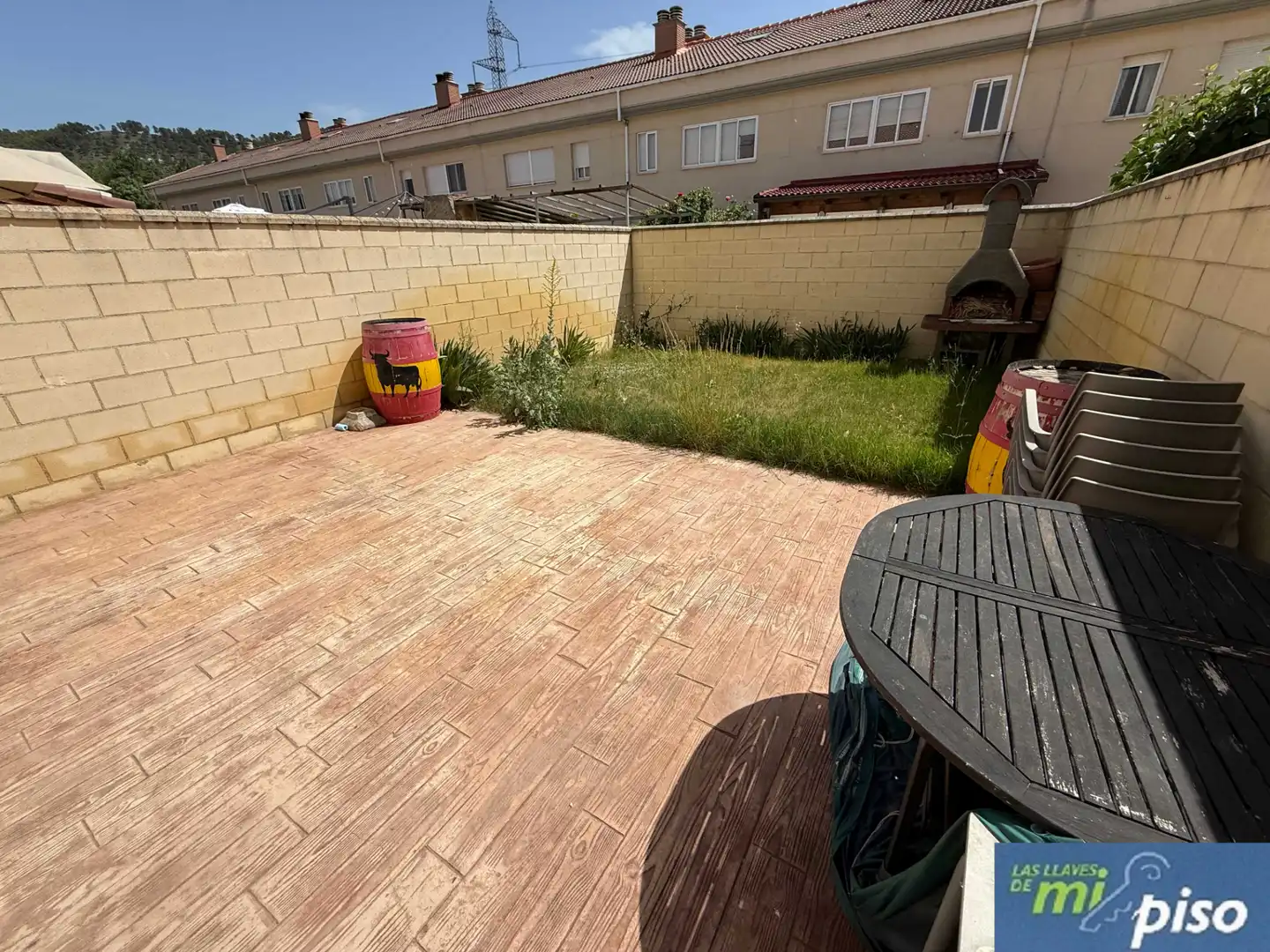 Terrassa de Casa adosada en venda en Cabezón de Pisuerga amb Calefacció, Jardí privat i Parquet