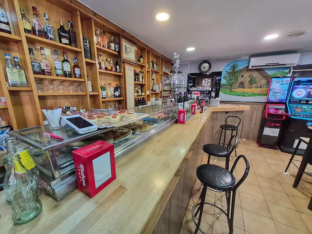 Local comercial en traspàs a Calle de la Reina Victoria, imagen 6