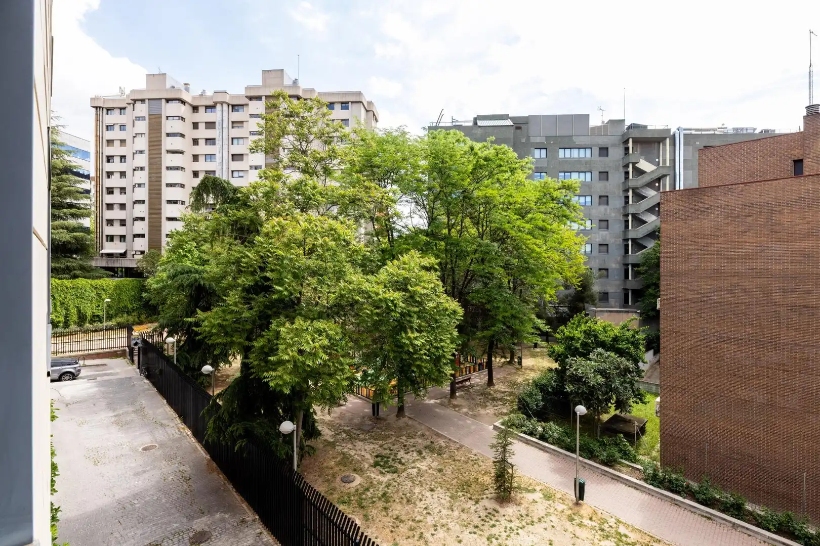 Vista exterior de Pis en venda en Madrid amb Aire condicionat, Calefacció i Piscina comunitària