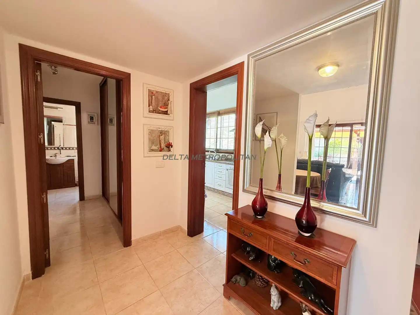 Houses for sale in Arona  with Air Conditioner, Terrace and Storage room