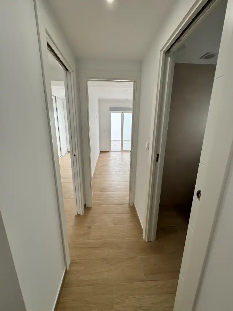 Piso con ascensor en venta en Carrer Concepción Arenal 101, imagen 31