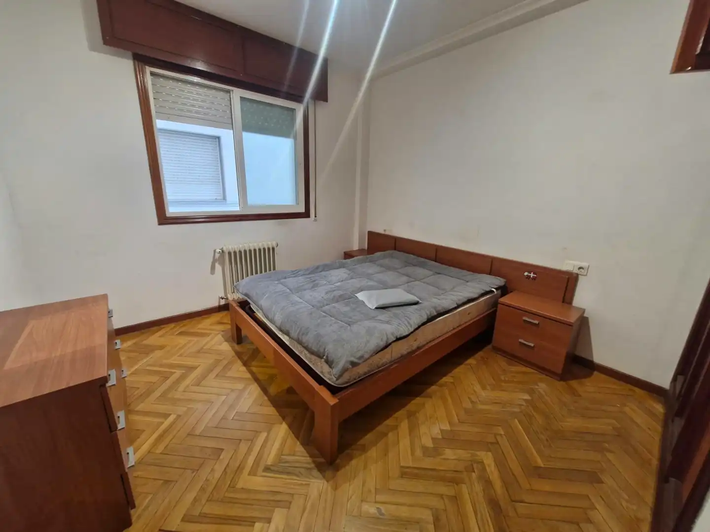 Dormitori de Apartament en venda en Barbadás amb Calefacció, Parquet i Moblat