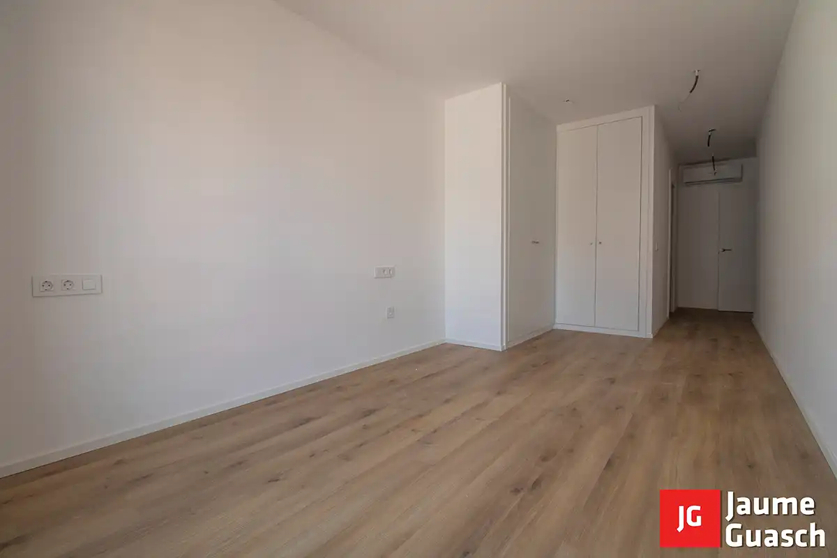 Dormitori de Àtic en venda en Torredembarra amb Calefacció, Parquet i Terrassa
