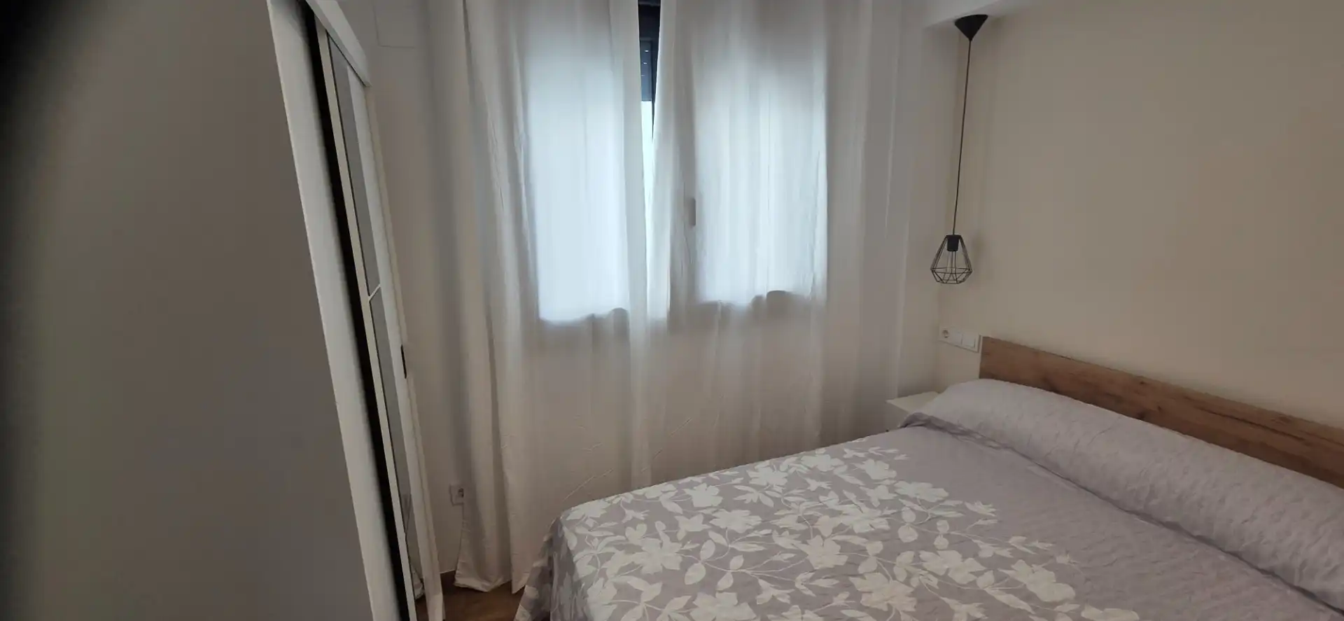 Bedroom of Flat for rent in Elda  with Furnished, Oven and Washing machine