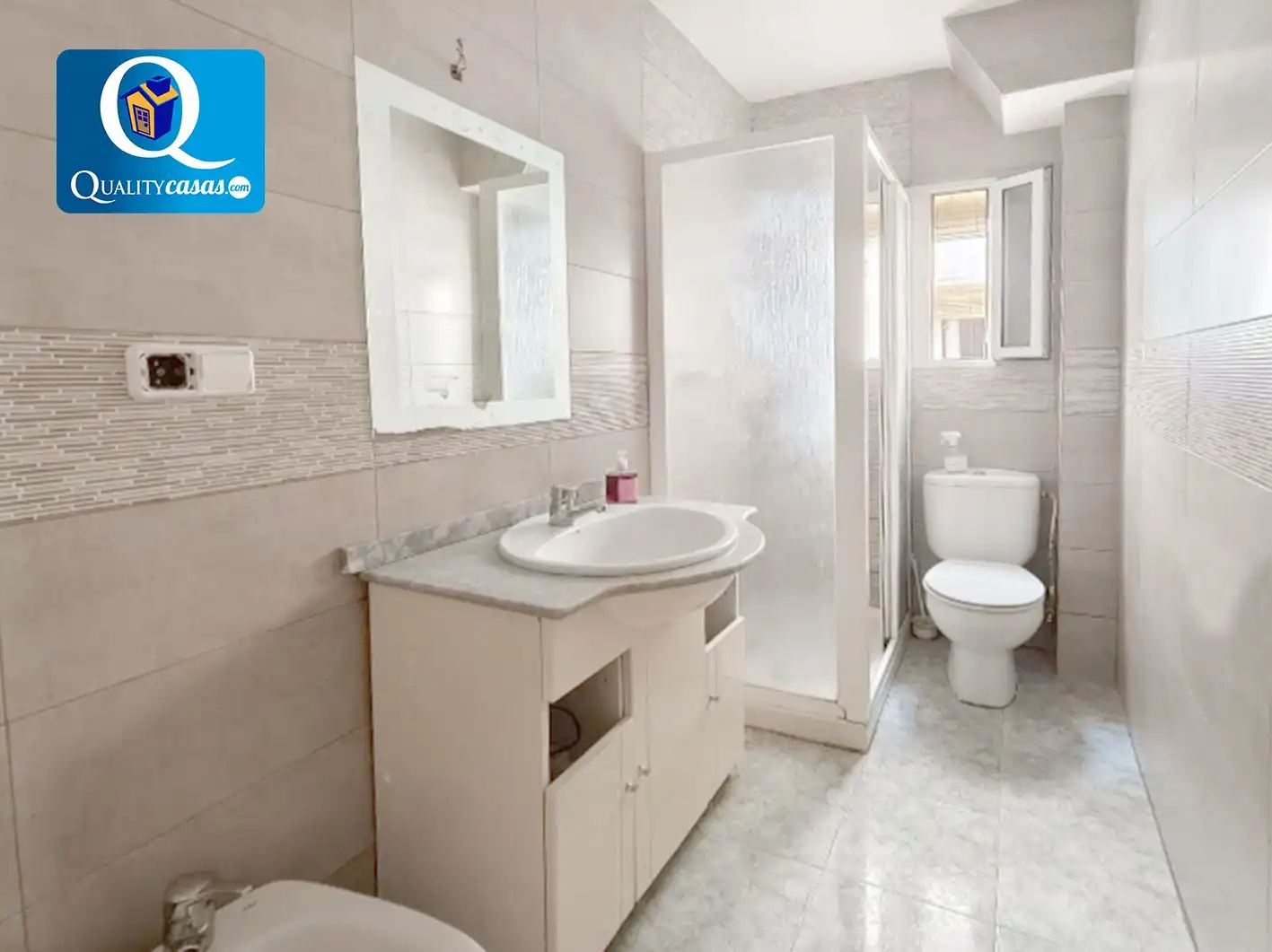 Baño de Apartamento en venta en Mutxamel con Balcón