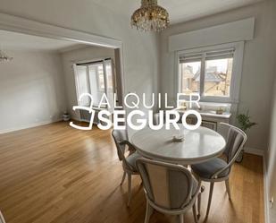 Dining room of Flat to rent in  Madrid Capital  with Air Conditioner and Terrace