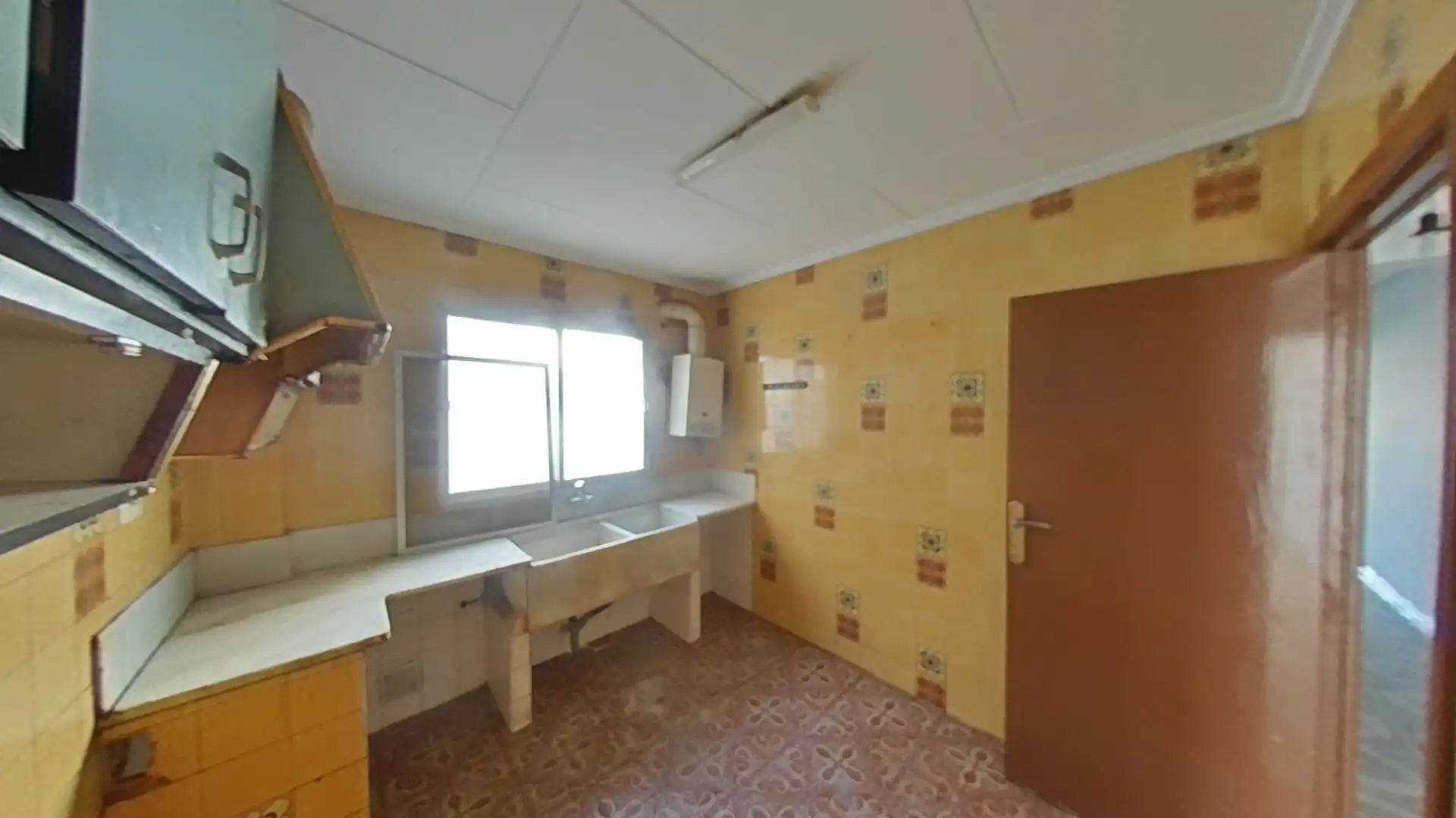 Cocina de Piso en venta en Valencia con Balcón