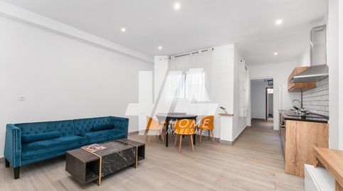 Foto 2 von Haus oder Chalet zum Verkauf in Carrer de Tarragona, Sant Joan Baptista, Sant Adrià de Besòs