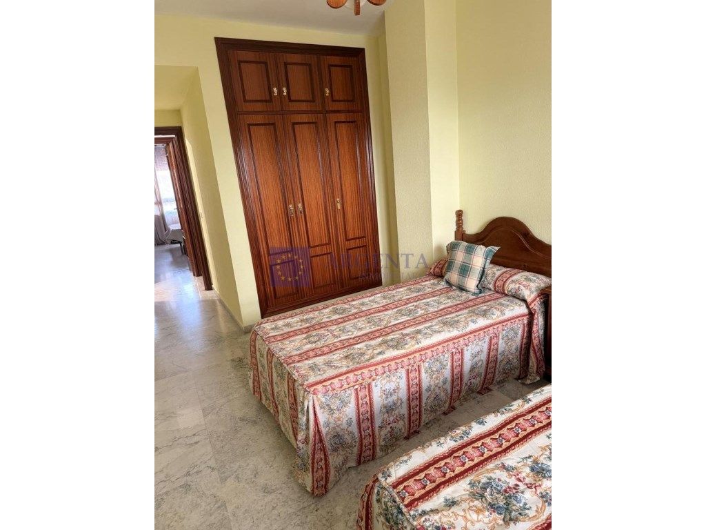 Schlafzimmer von Wohnung zur Miete in Cáceres Capital mit Terrasse