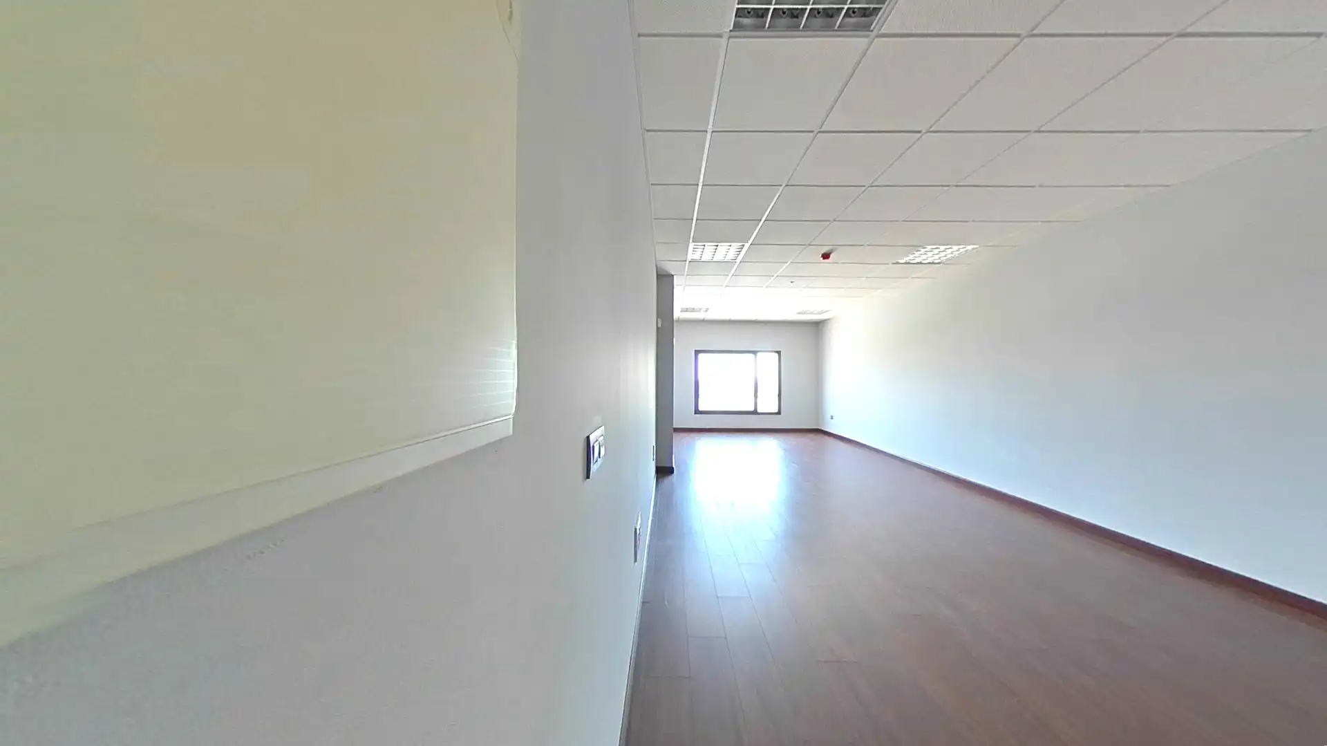 Office for sale in Platino, Salteras