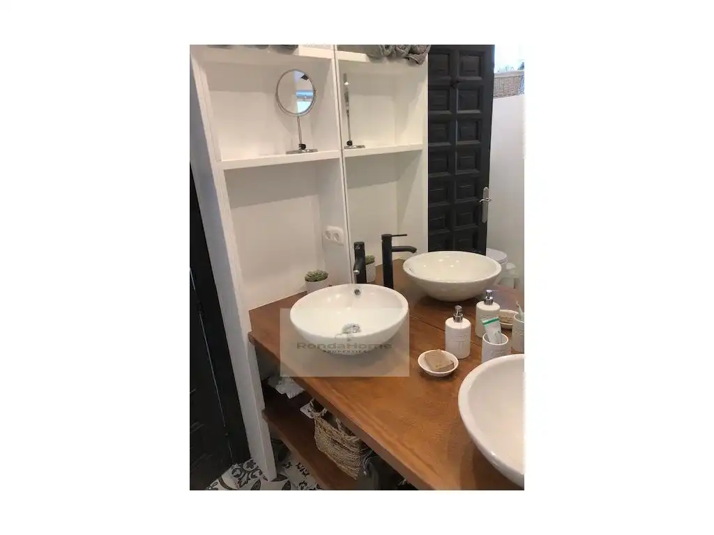 Badezimmer von Wohnung zur Miete in Estepona mit Terrasse