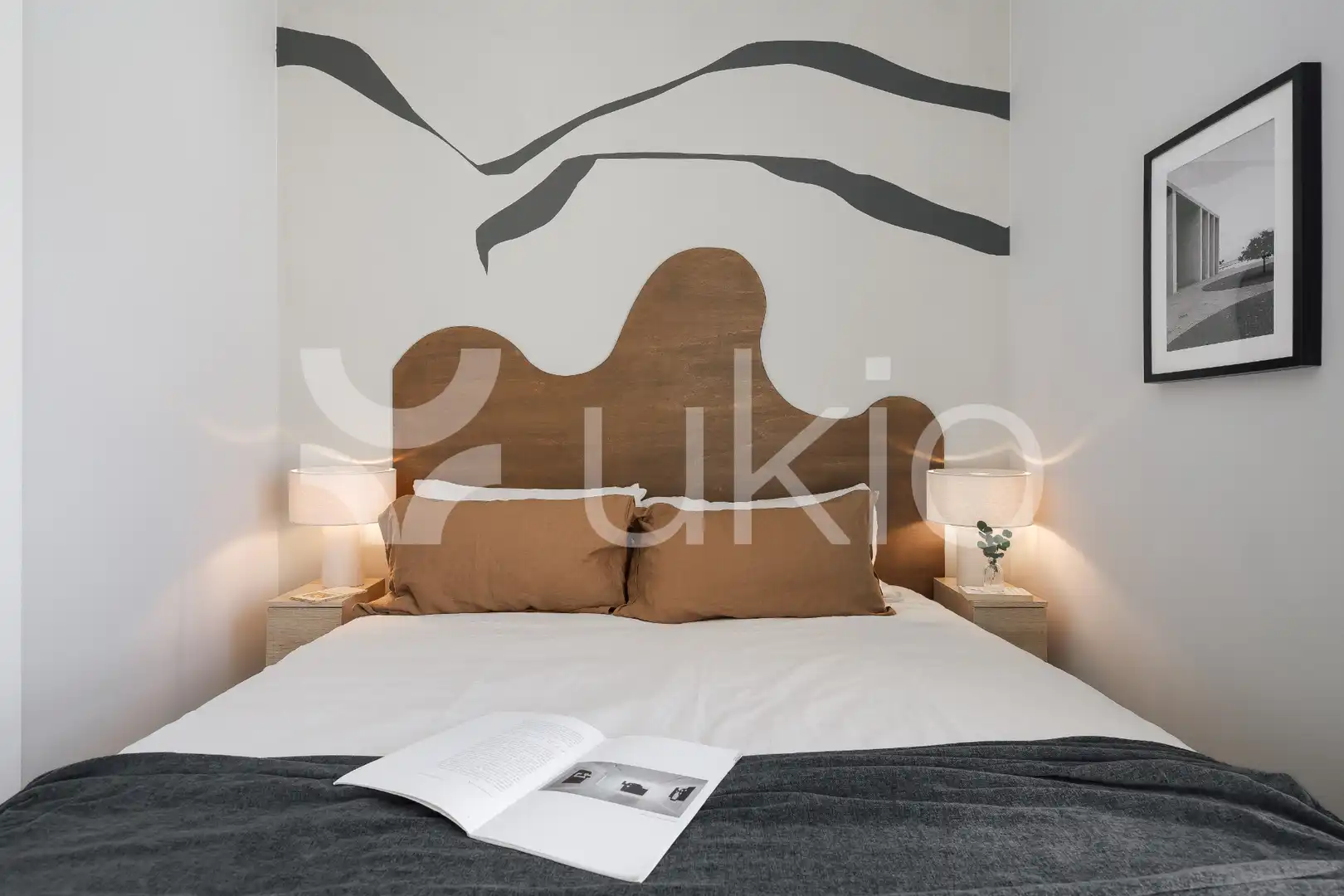 Schlafzimmer von Wohnungen zur Miete in Madrid mit Klimaanlage, Heizung und Terrasse