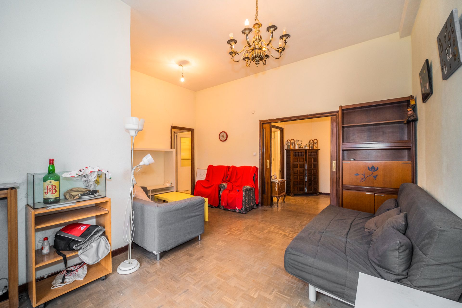Living room of Flat for sale in  Madrid Capital  with Air Conditioner, Heating and Storage room