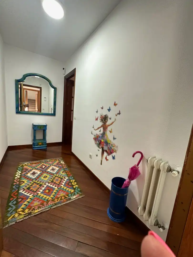 Flat for rent in Santiago de Compostela   with Heating, Parquet flooring and Furnished