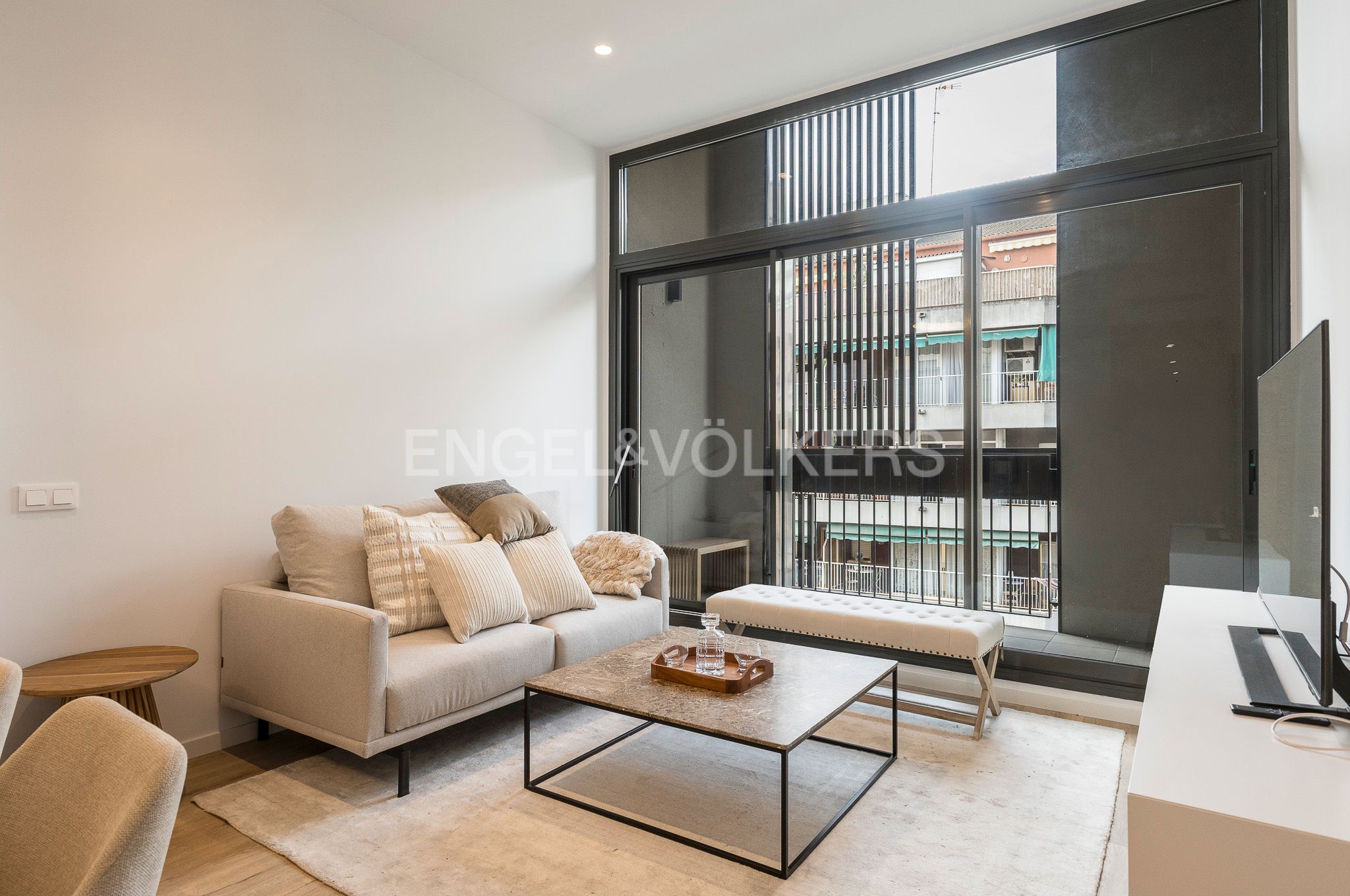 Living room of Apartment for sale in  Barcelona Capital  with Air Conditioner, Heating and Parquet flooring