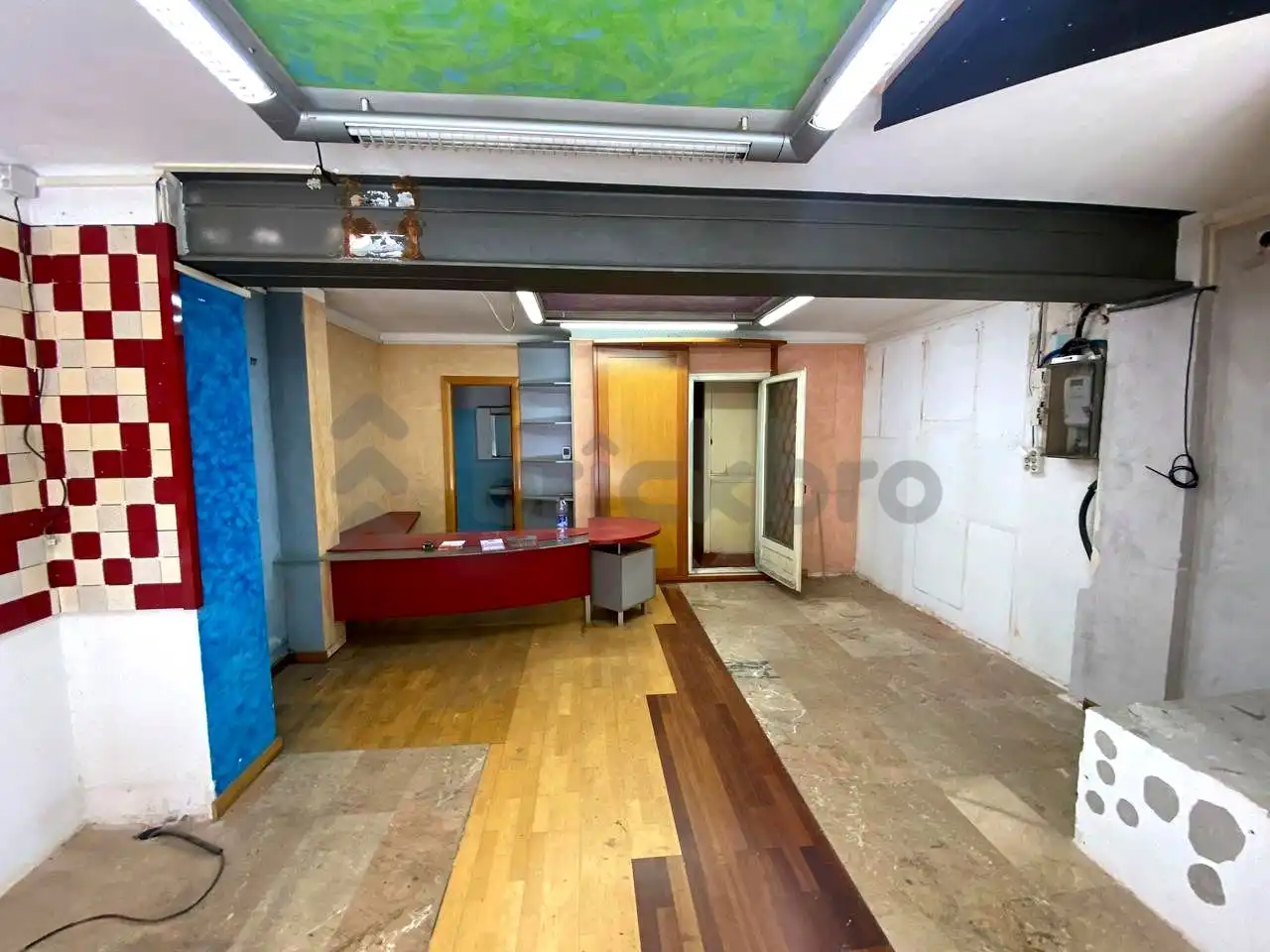 Local comercial en venta en De Santa Rosalia, imagen 2