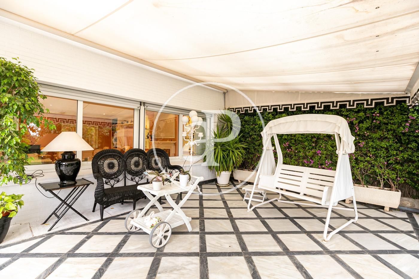 Terrace of Single-family semi-detached for sale in  Barcelona Capital  with Air Conditioner, Heating and Private garden