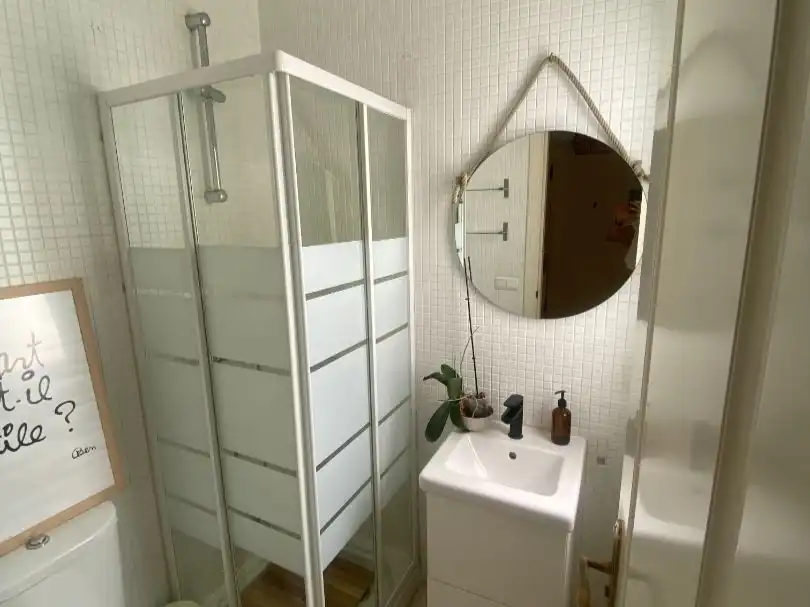 Baño de Piso en venta en Algeciras con Aire acondicionado y Balcón