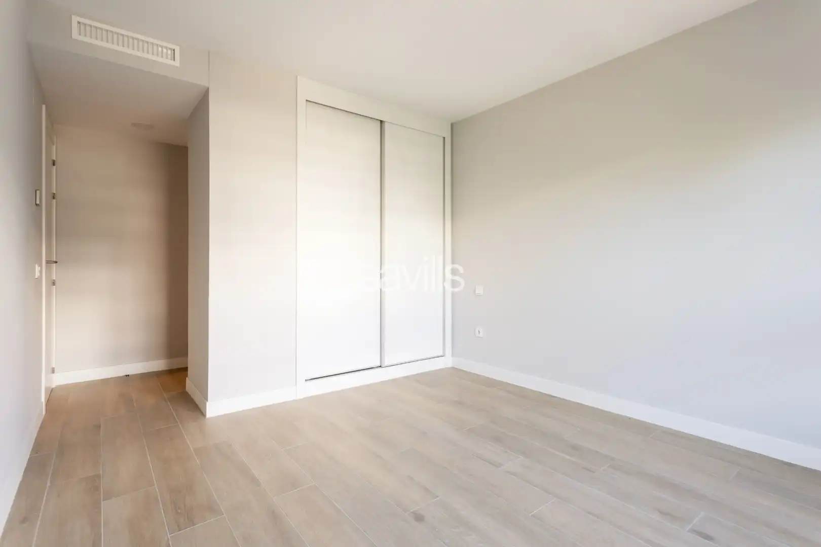 Bedroom of Flat for sale in Madrid  with Air Conditioner, Heating and Terrace