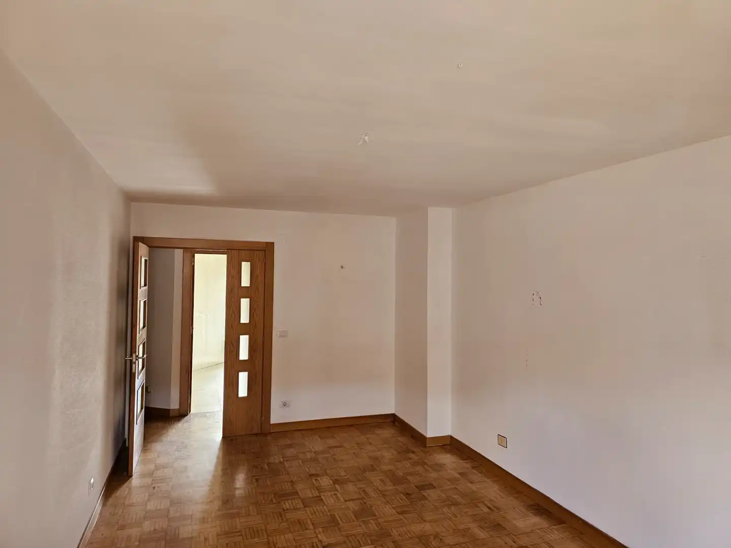 Wohnung zum Verkauf in Pradoluengo mit Terrasse und Abstellraum