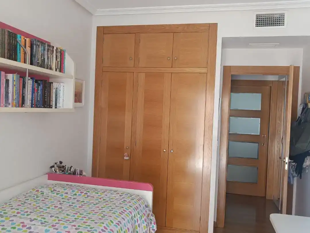 Habitación de Piso en venta en  Murcia Capital con Aire acondicionado y Balcón