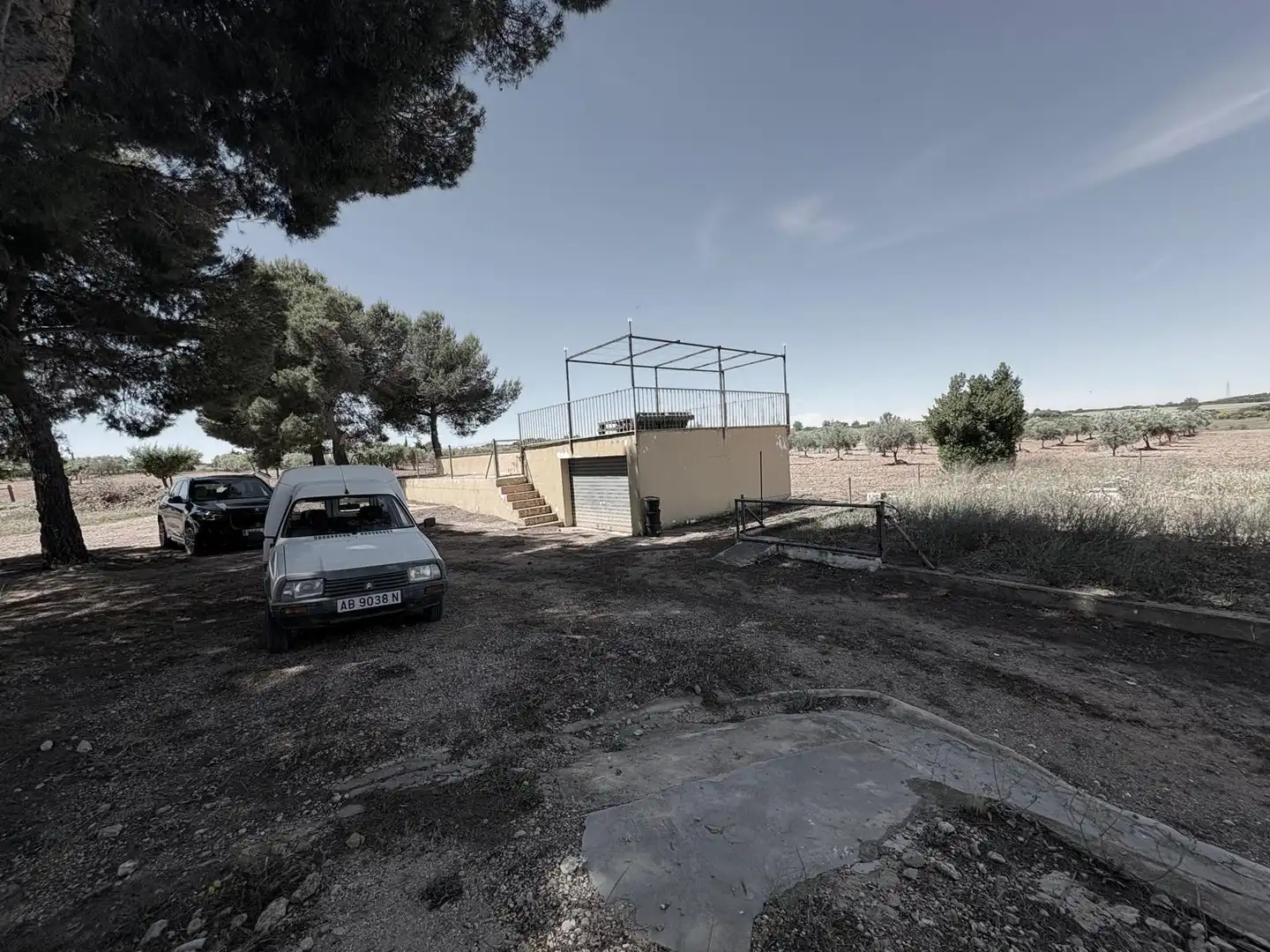 Houses for sale in Almansa  with Heating, Swimming Pool and Furnished