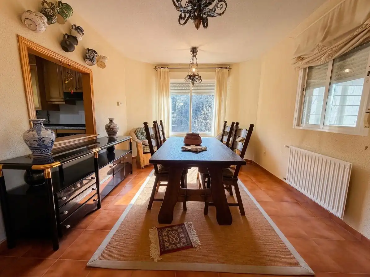 Casa o chalet en venta en Calle Uruguay, Los Ángeles de San Rafael