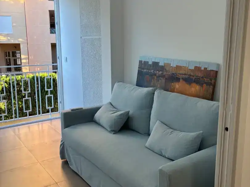 Sala d'estar de Pis en venda en Santa Pola amb Balcó