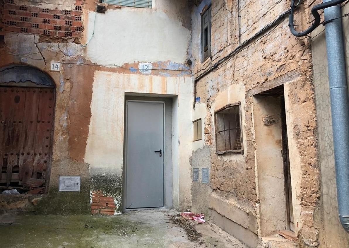 House or chalet for sale in Meson, Acered