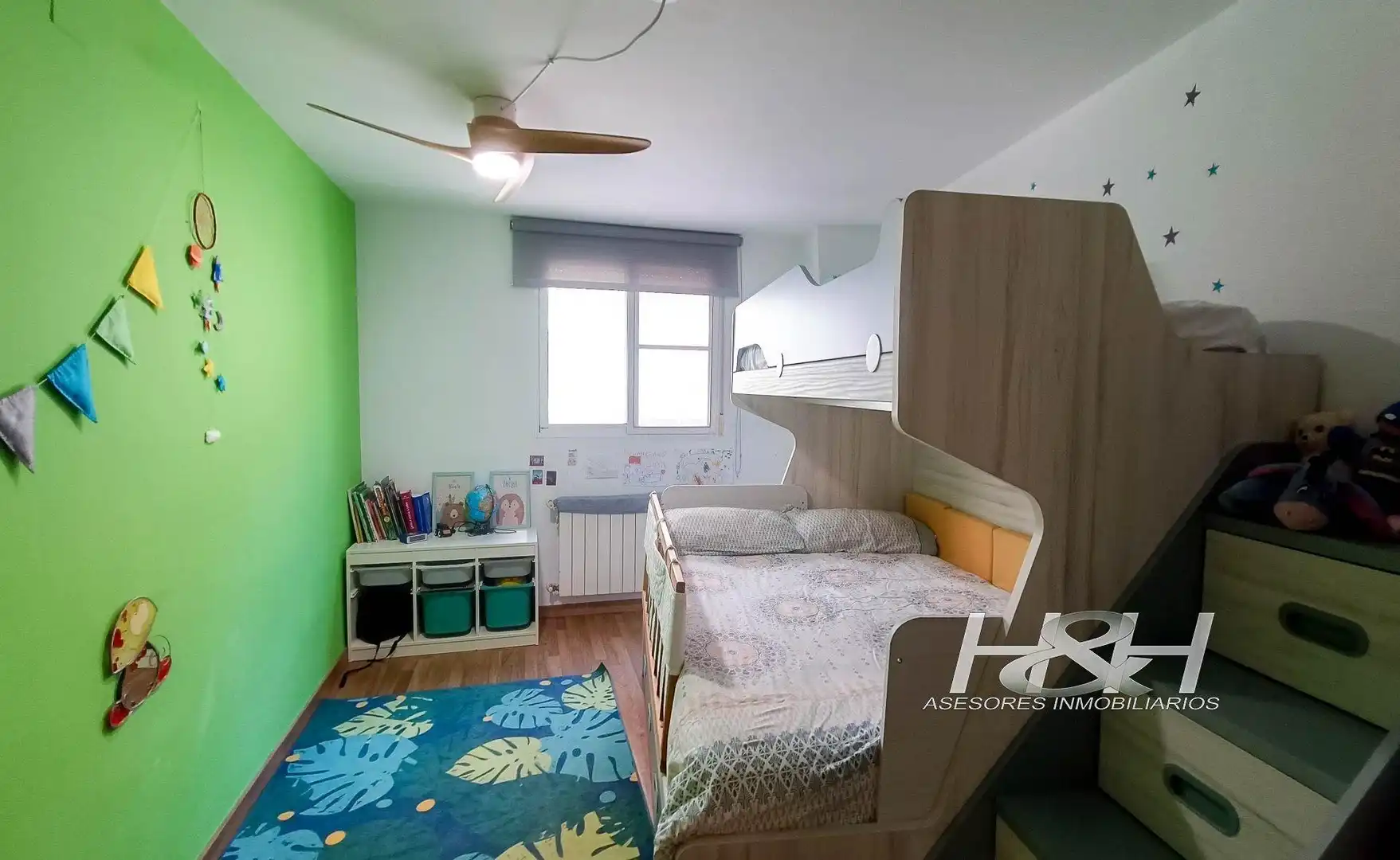 Habitación de Ático en venta en Burjassot con Aire acondicionado y Balcón