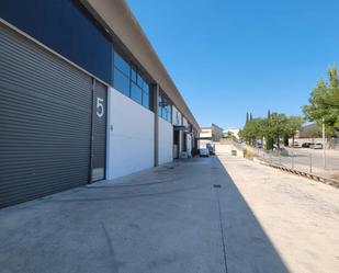 Vista exterior de Nau industrial de lloguer en Igualada