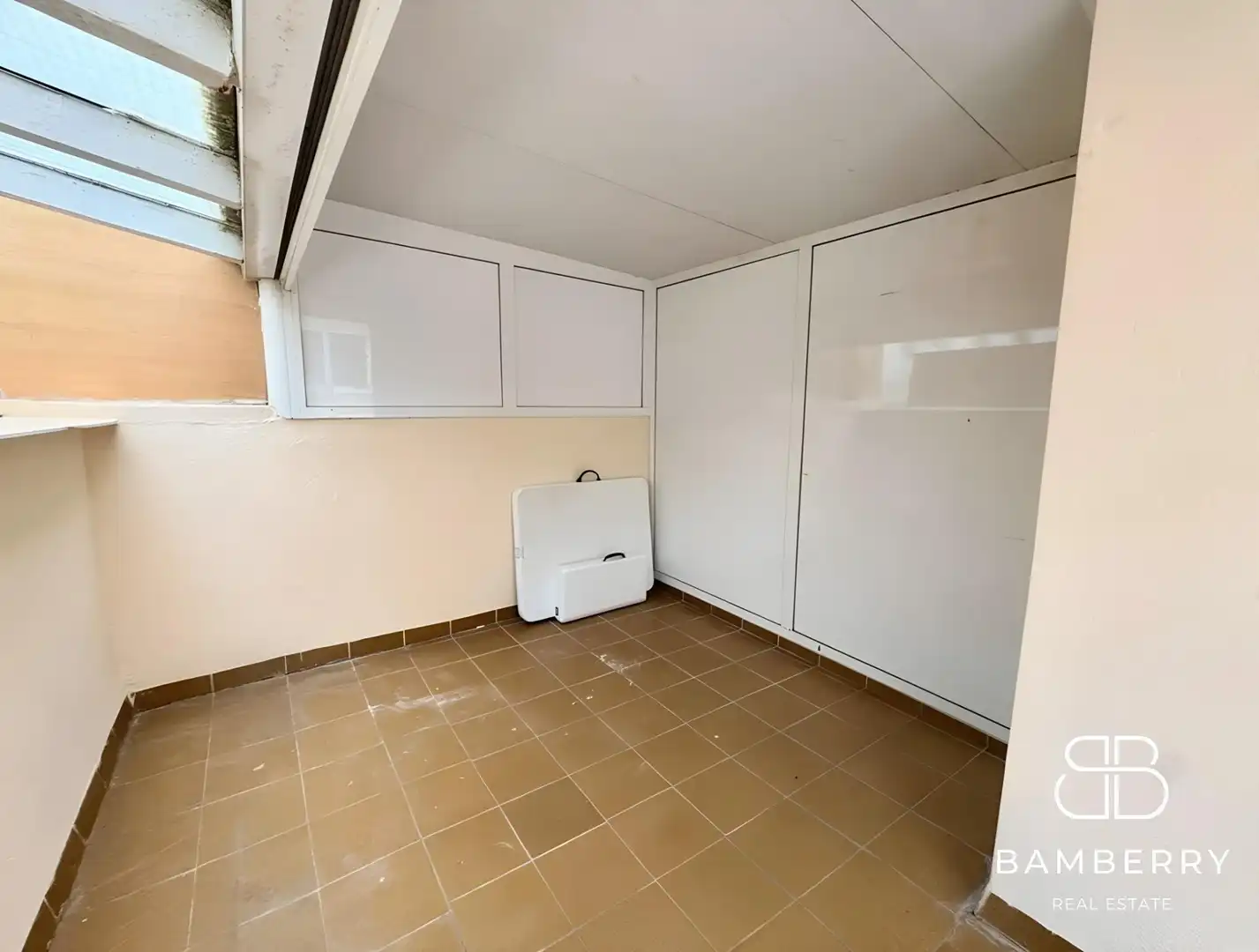 Kitchen of Flat for sale in Castelldefels  with Parquet flooring and Community pool