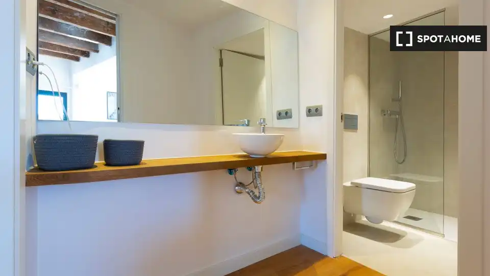 Flat with terrace to rent in Ciutat Vella, imagen 12
