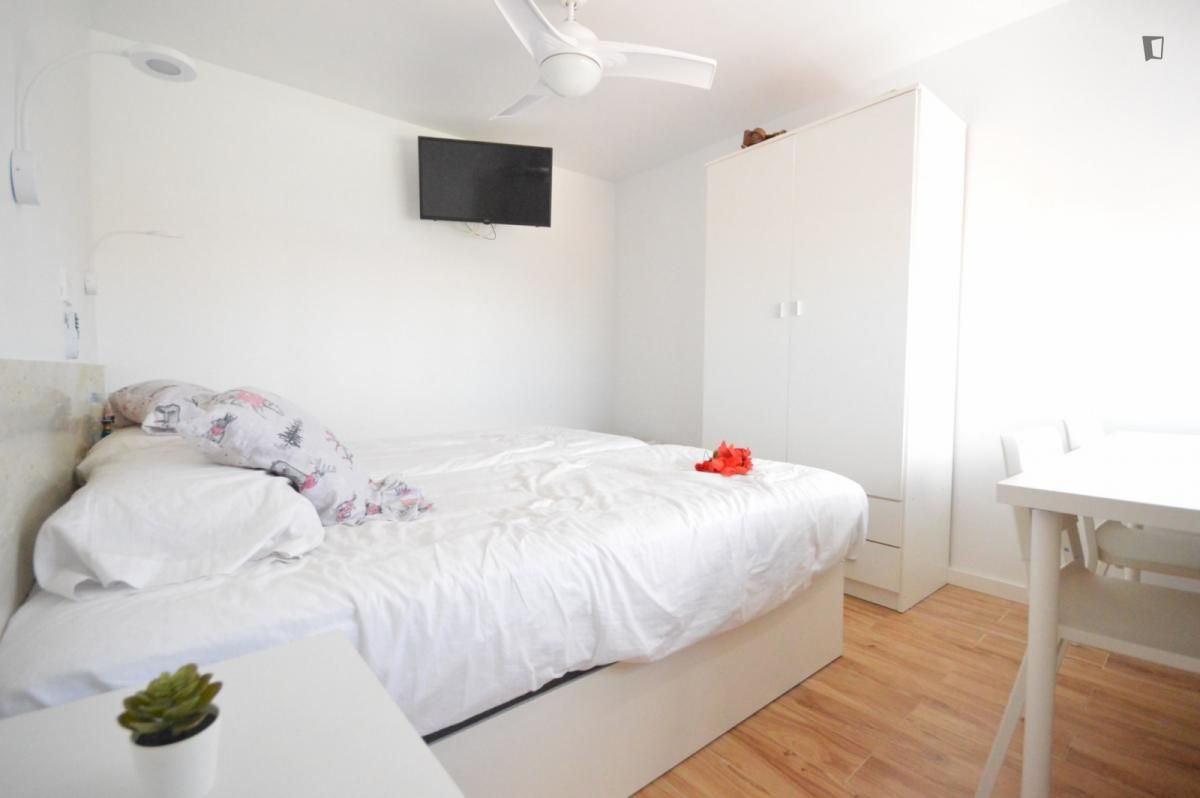 Estudi de lloguer a La Creu del Grau