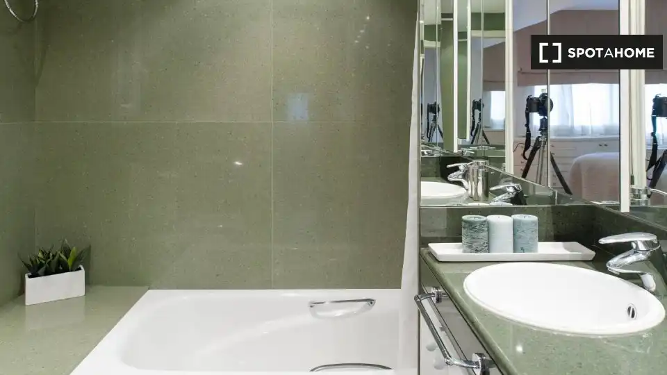 Flat with terrace to rent in Sarrià - Sant Gervasi, imagen 12