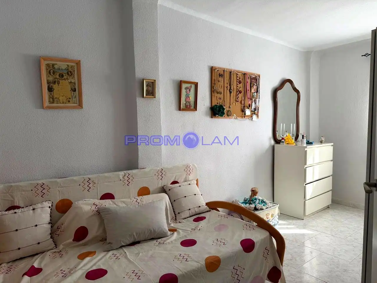 Habitación de Piso en venta en San Juan de Aznalfarache con Aire acondicionado y Terraza